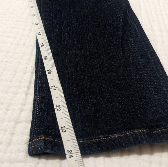 ⭐ BOGO BDG drainpipe high rise jeans - Picture 5 of 9